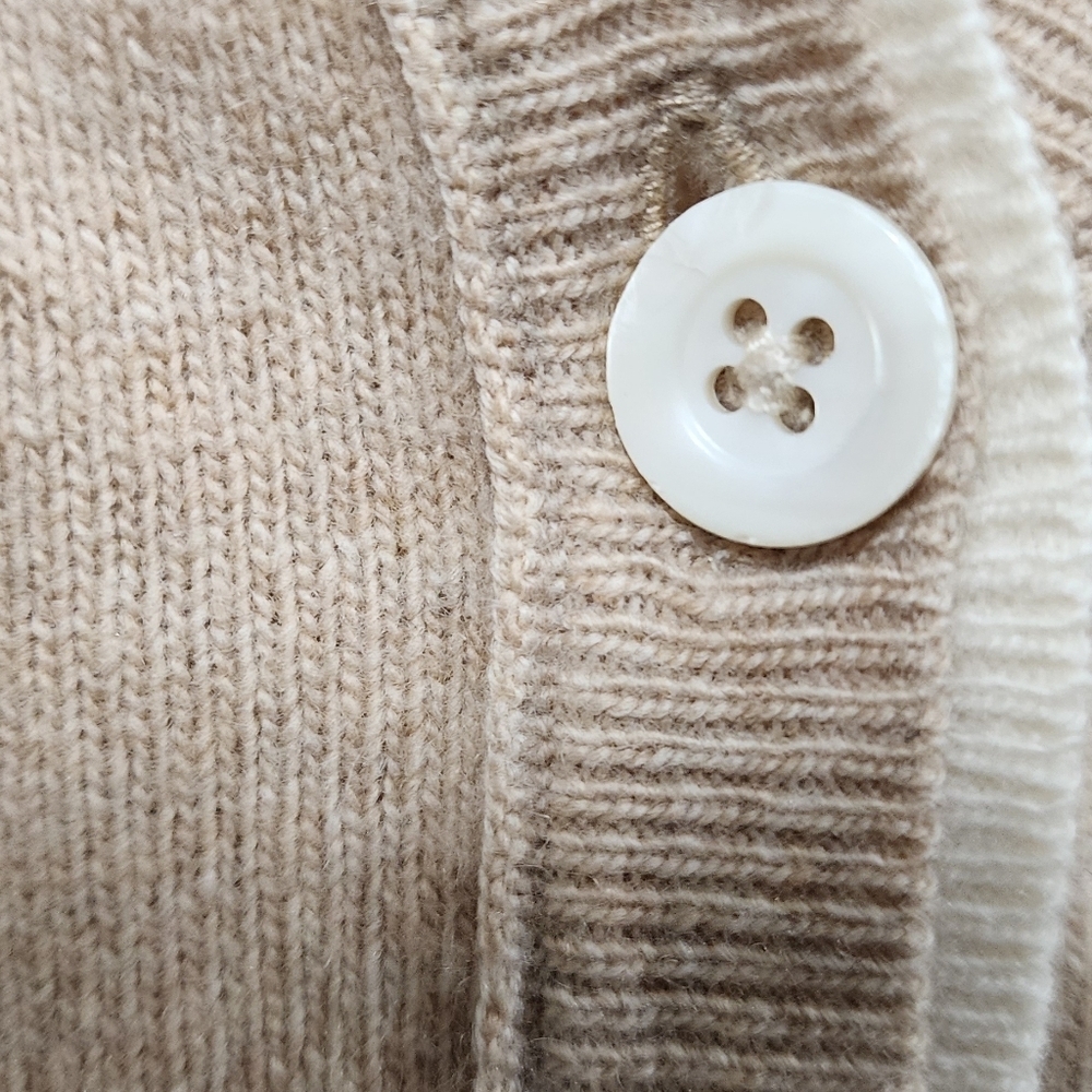 J.CREW CASHMERE/WOOL V-NECK tan/cream  LONG SLEEVE CARDIGAN SWEATER S - Picture 7 of 8
